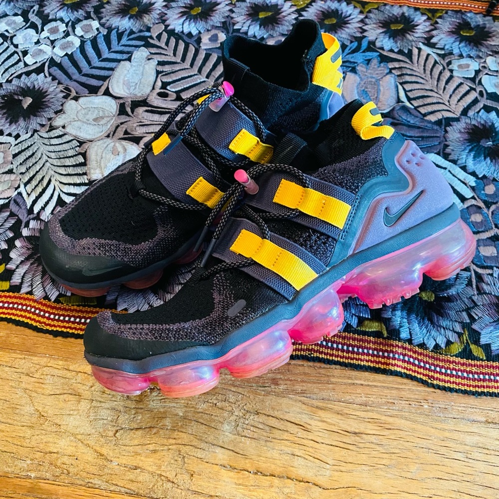 NIKE Vapormax running men’s sneakers Size 8